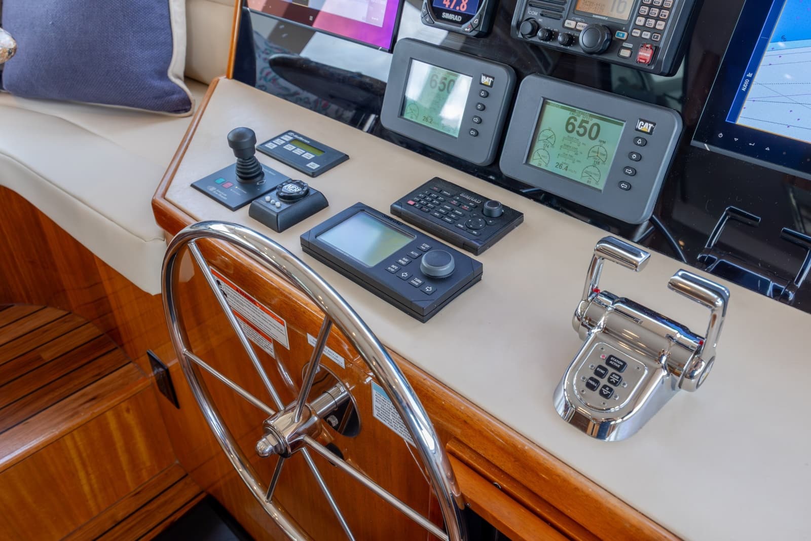 2008 Hatteras Motor Yacht - Photo 89
