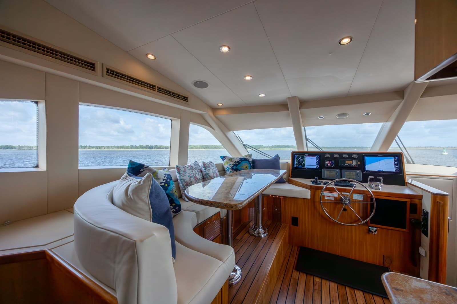 2008 Hatteras Motor Yacht - Photo 85
