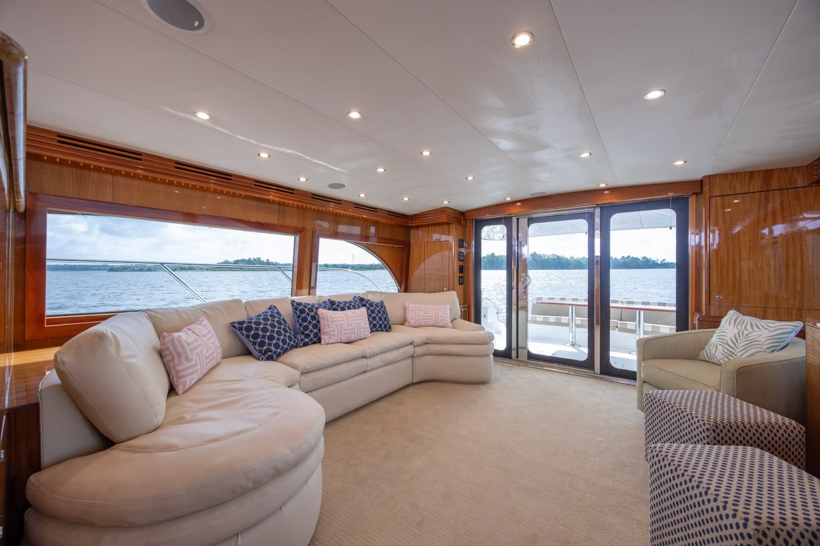 2008 Hatteras Motor Yacht - Photo 82