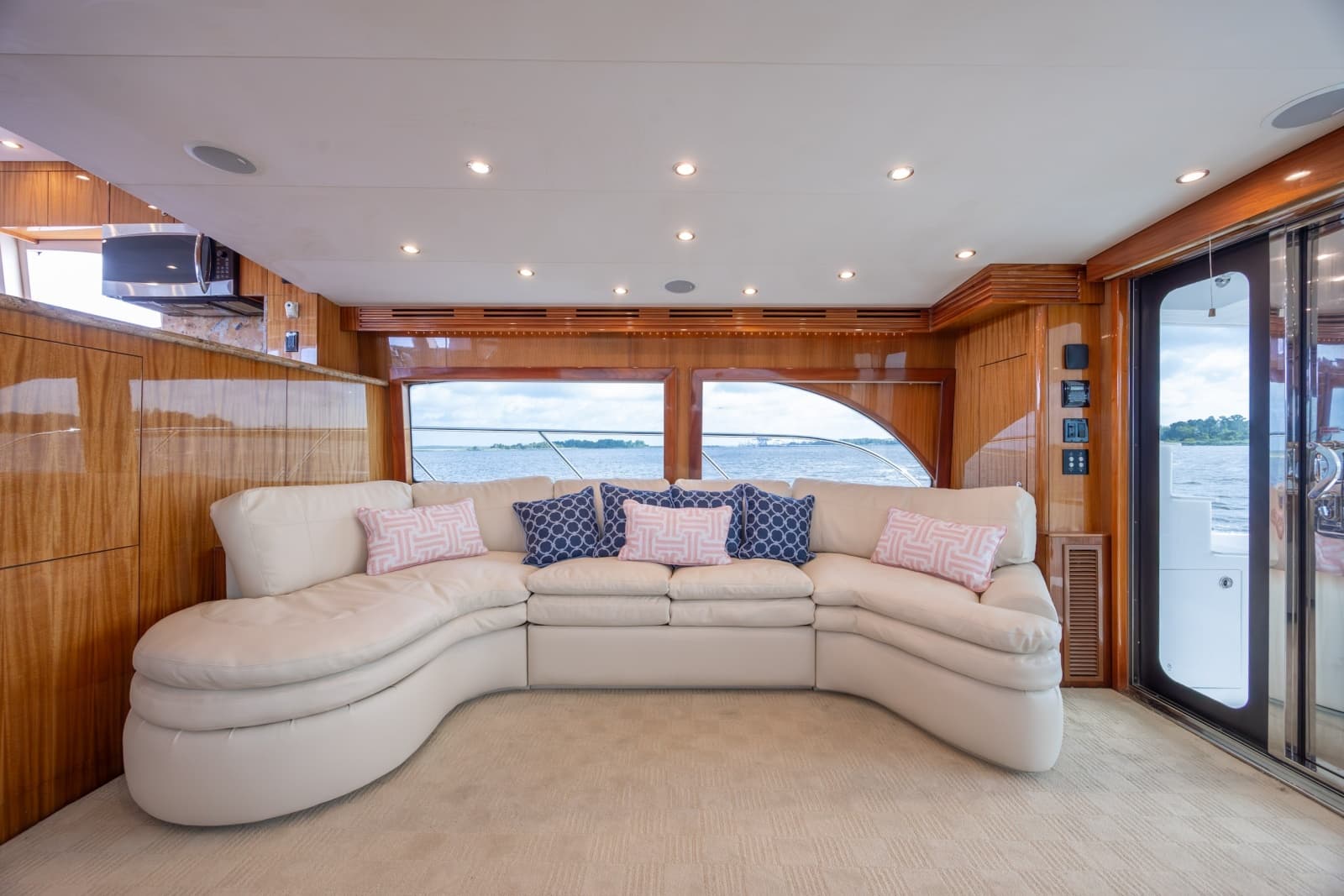 2008 Hatteras Motor Yacht - Photo 78