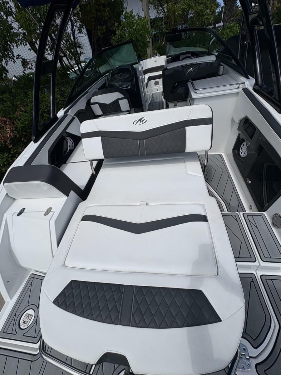 2023 Monterey 255 Super Sport