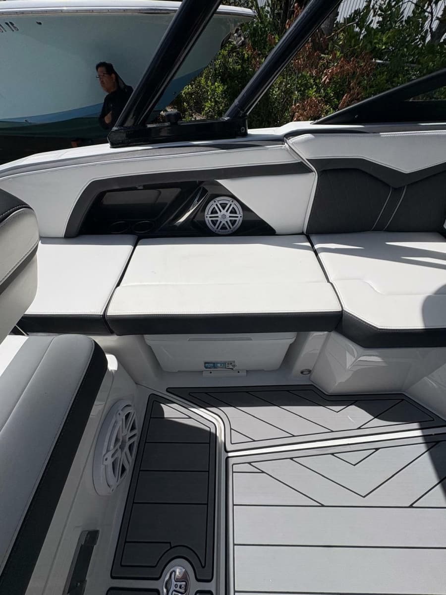 2023 Monterey 255 Super Sport