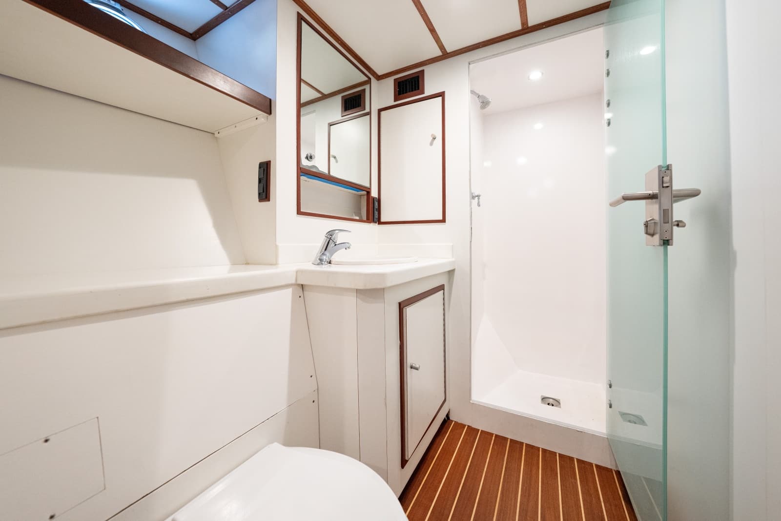 1971 Feadship  - Photo 47