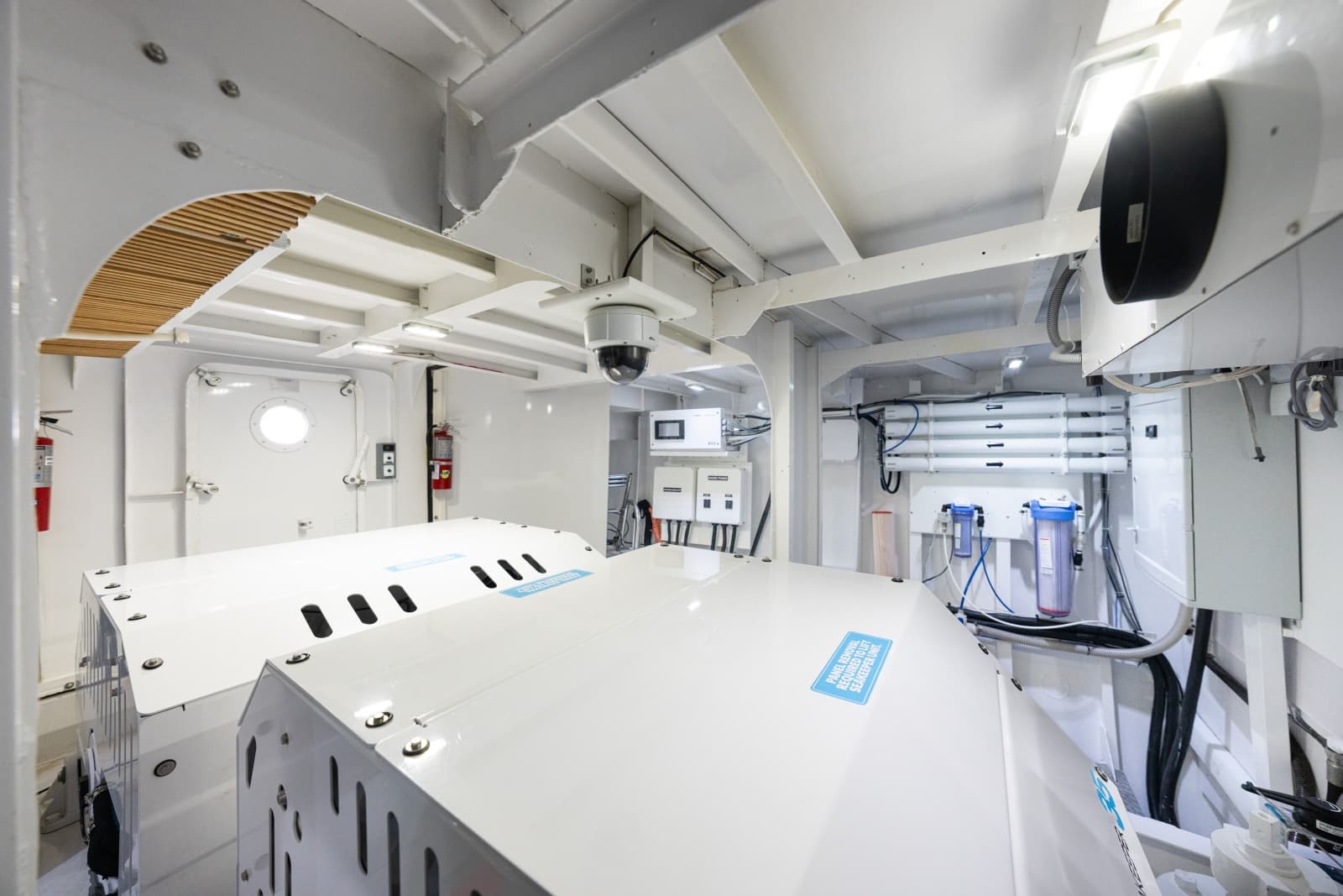 1971 Feadship  - Photo 39