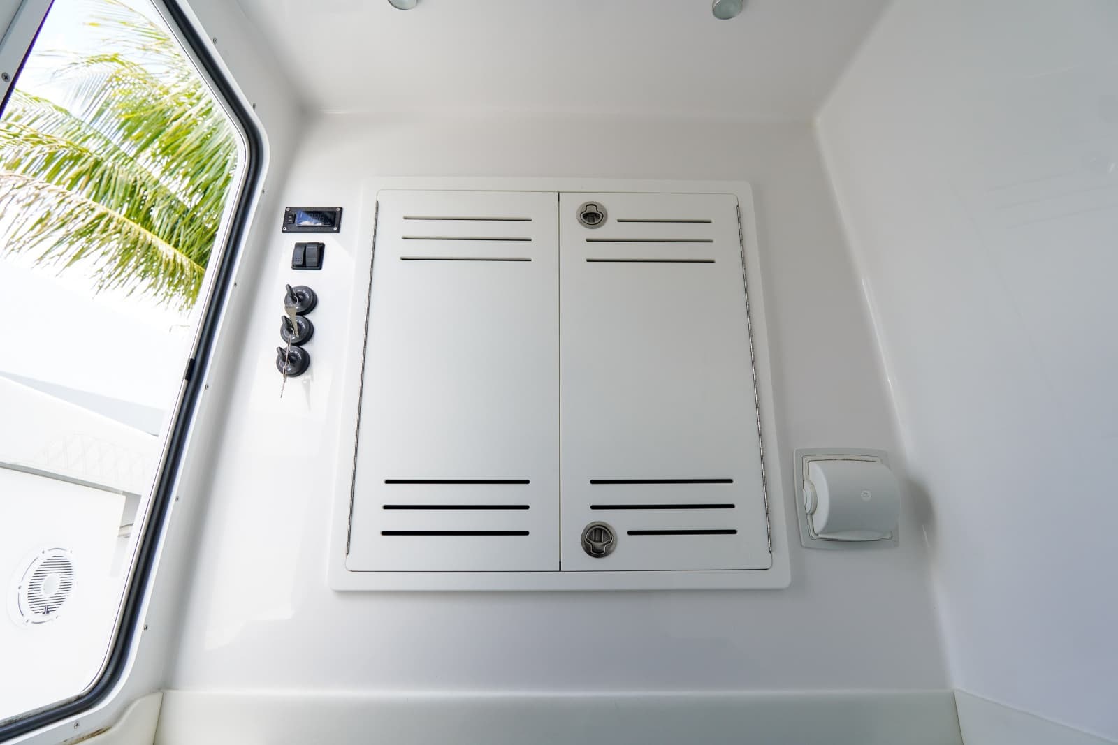 2024 Front Runner CC