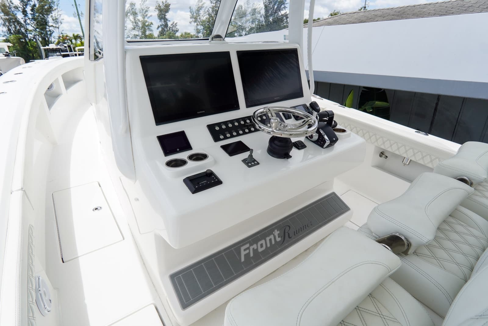 2024 Front Runner CC