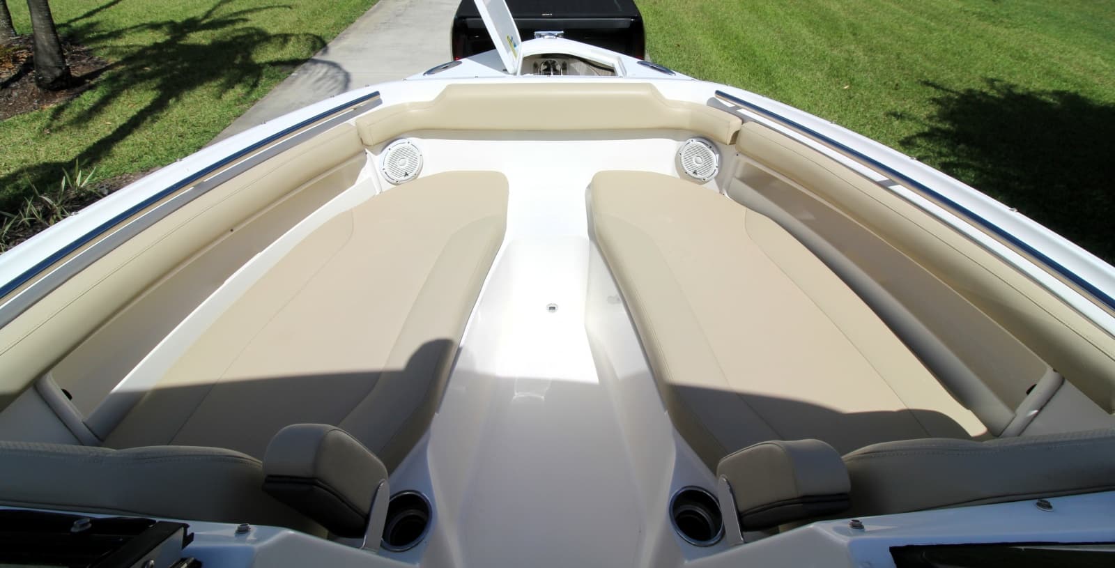 2019 Pursuit DC 266 - Photo 12