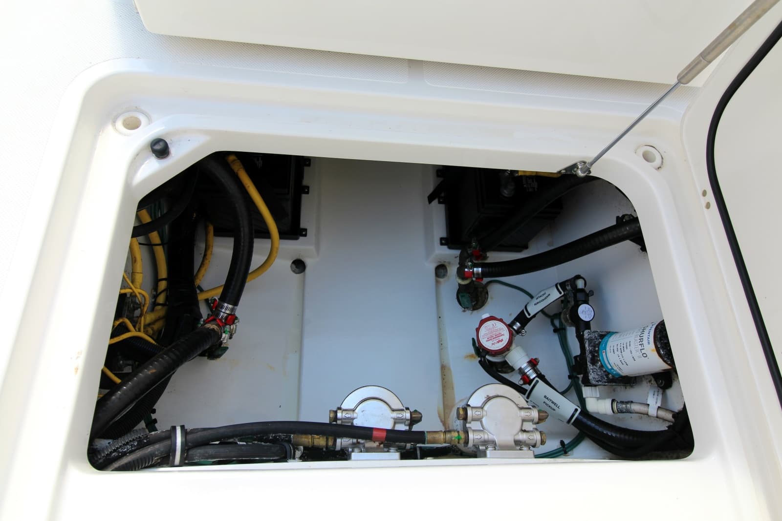 2019 Pursuit DC 266 - Photo 16