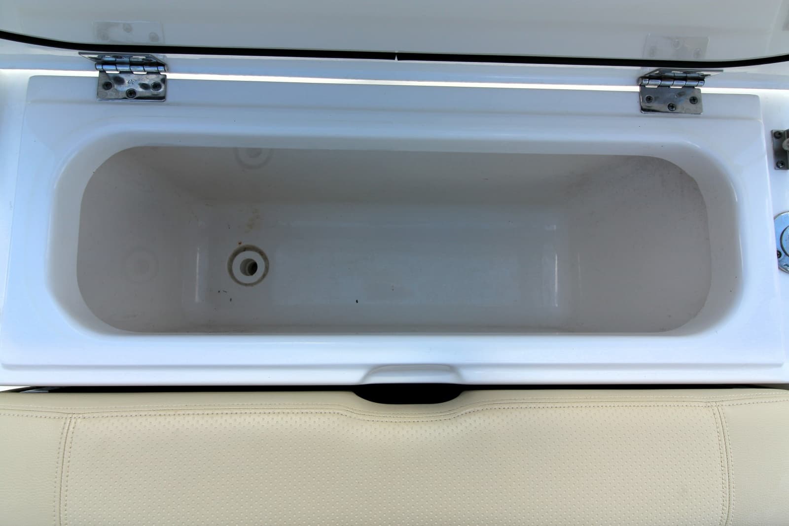 2019 Pursuit DC 266 - Photo 15