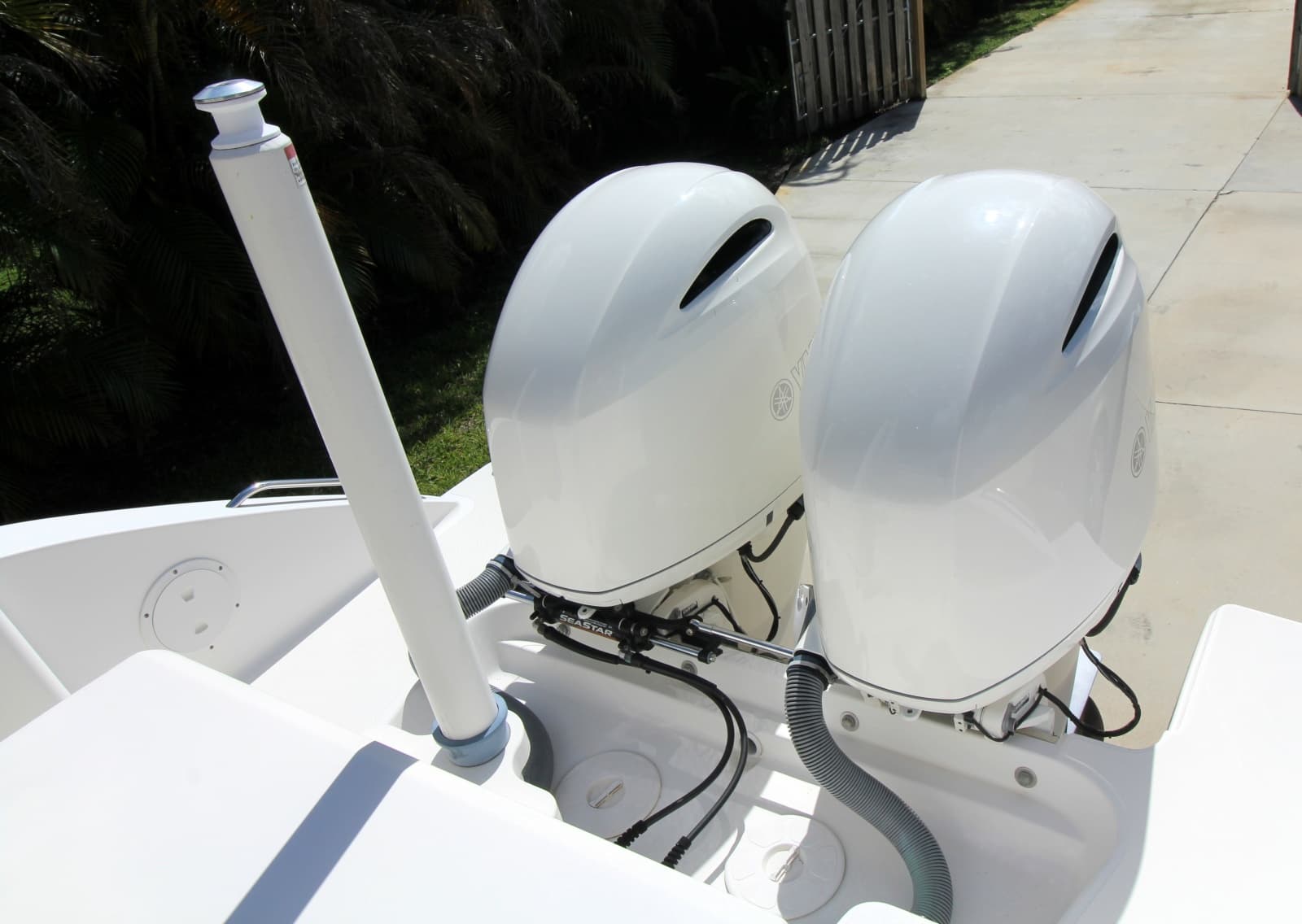 2019 Pursuit DC 266 - Photo 19