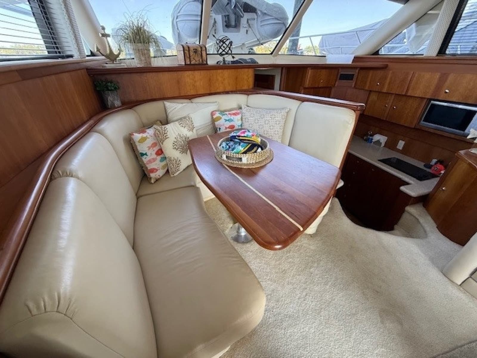 2001 Silverton 42 Convertible