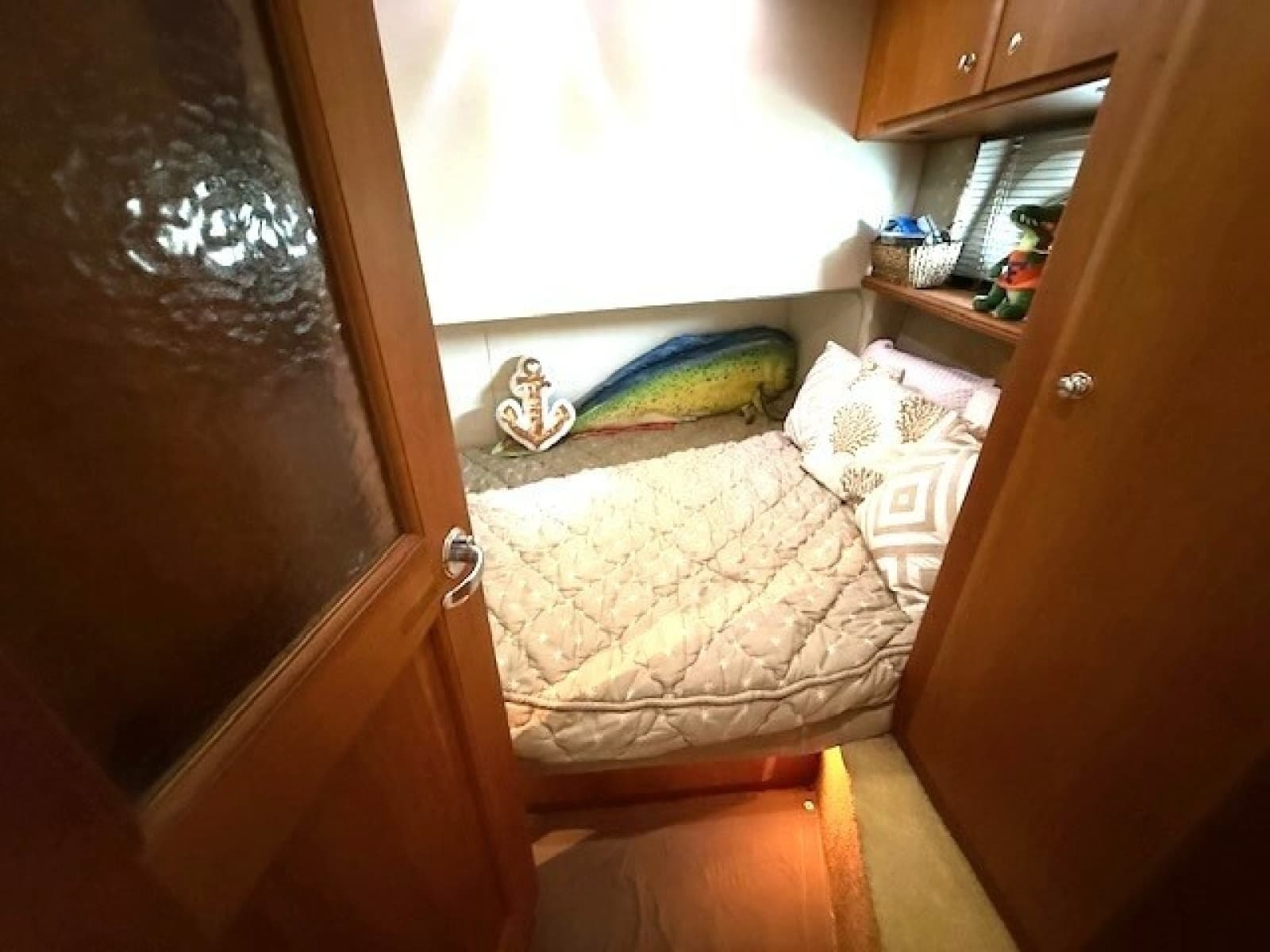 2001 Silverton 42 Convertible