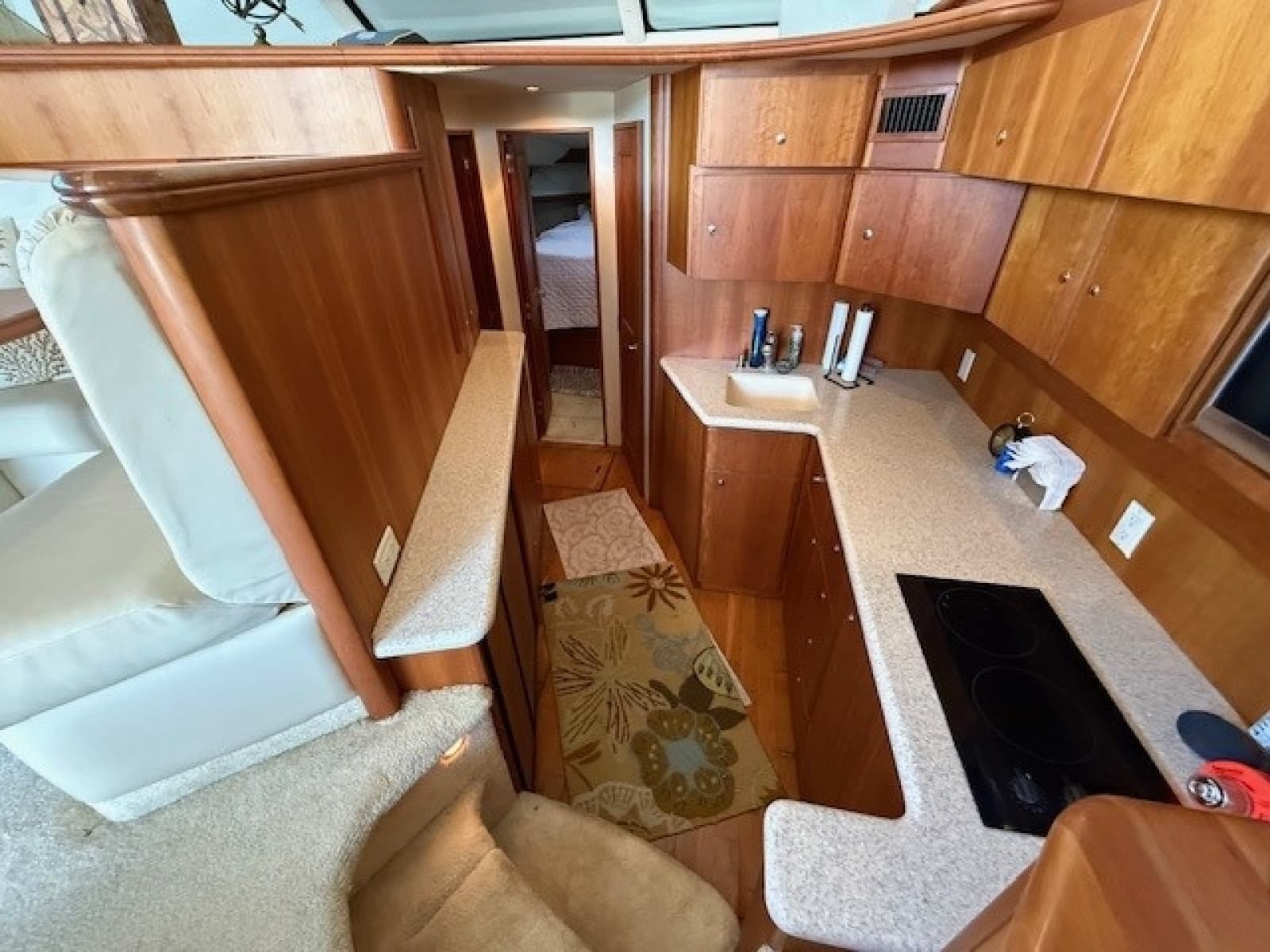 2001 Silverton 42 Convertible