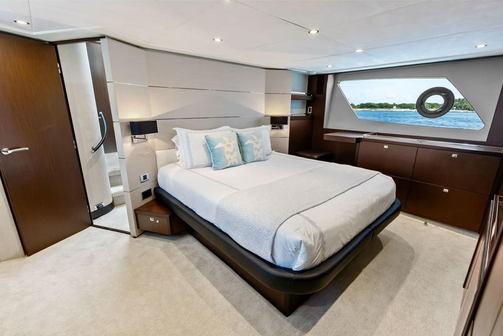 2013 Princess 78 - Photo 46