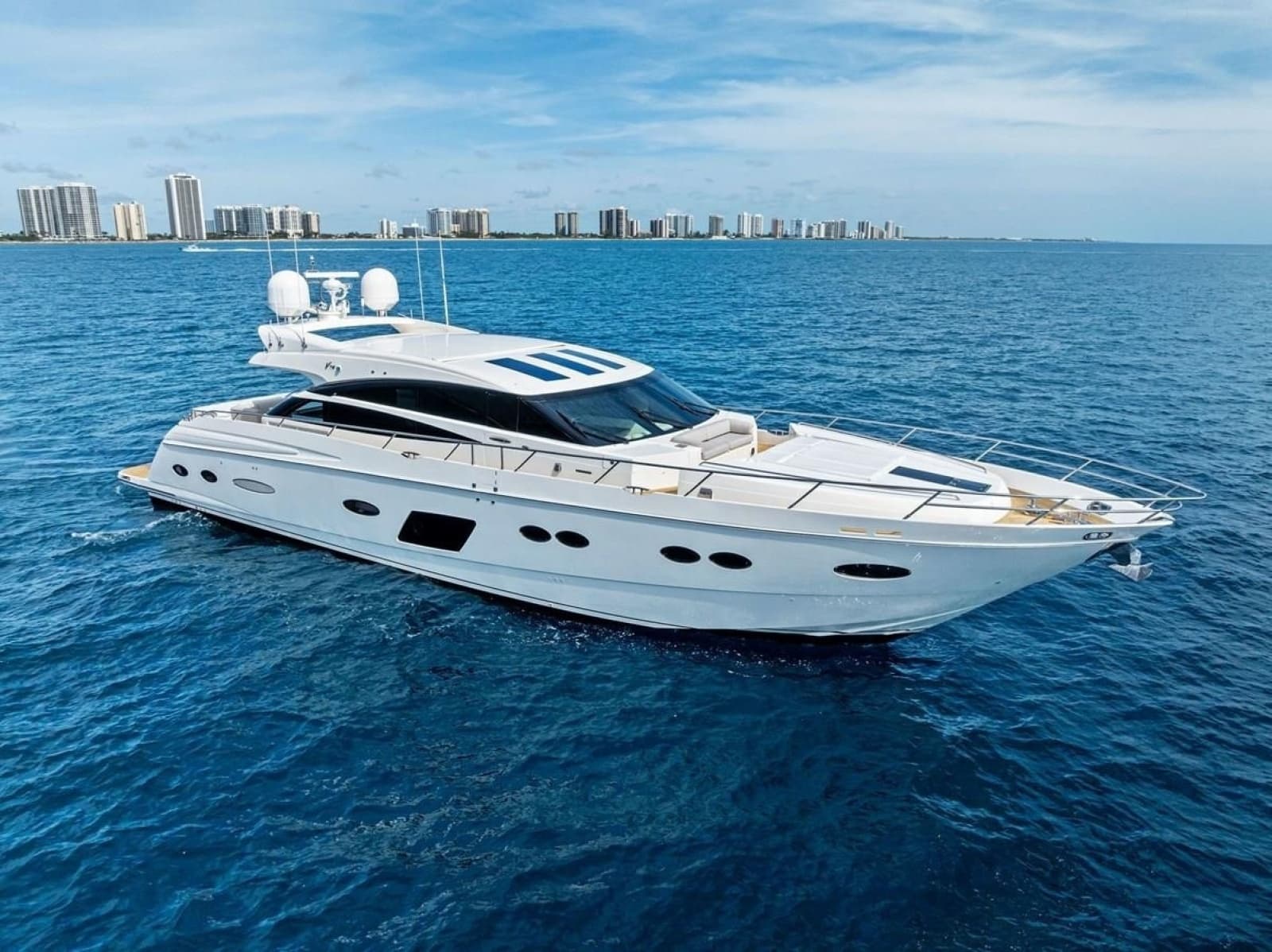2013 Princess 78 - Photo 2