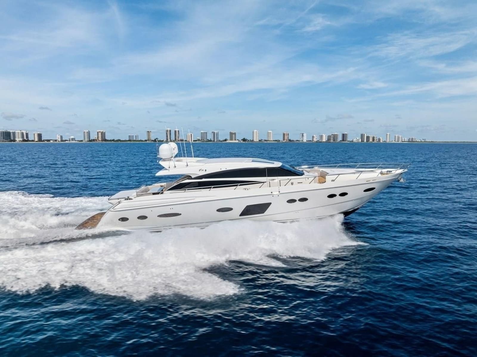 2013 Princess 78 - Photo 10