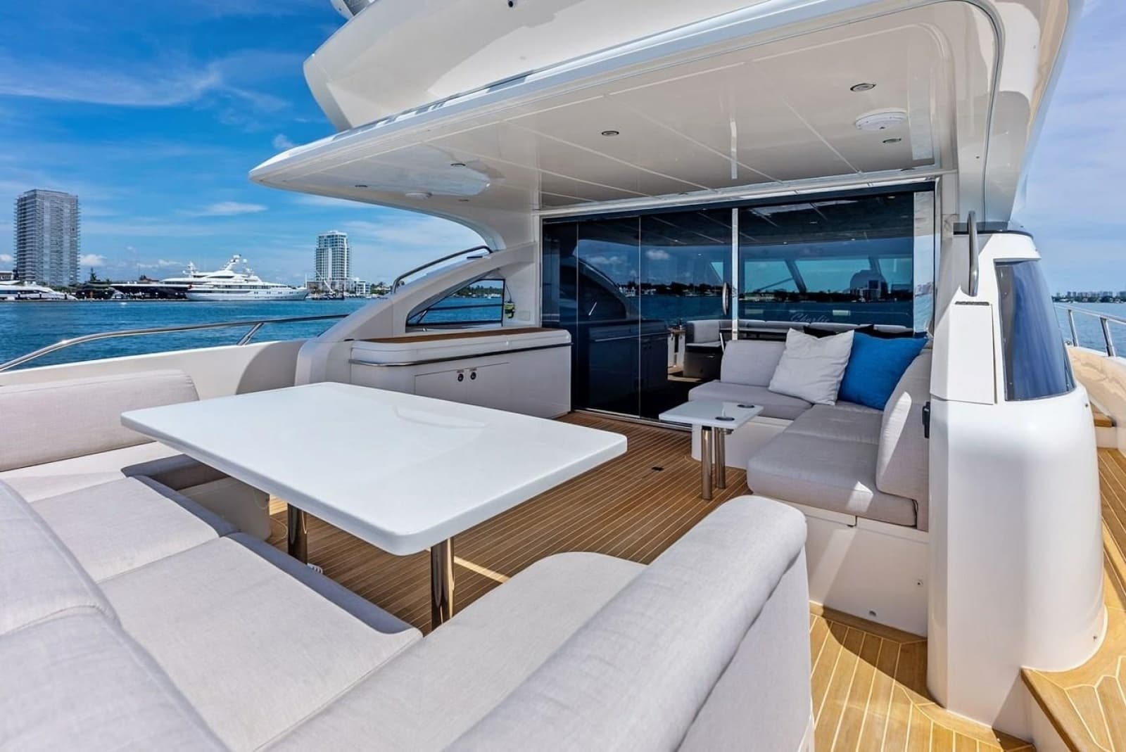 2013 Princess 78 - Photo 22