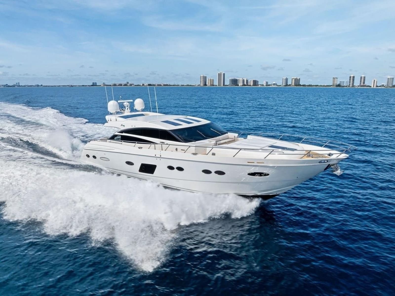 2013 Princess 78 - Photo 13