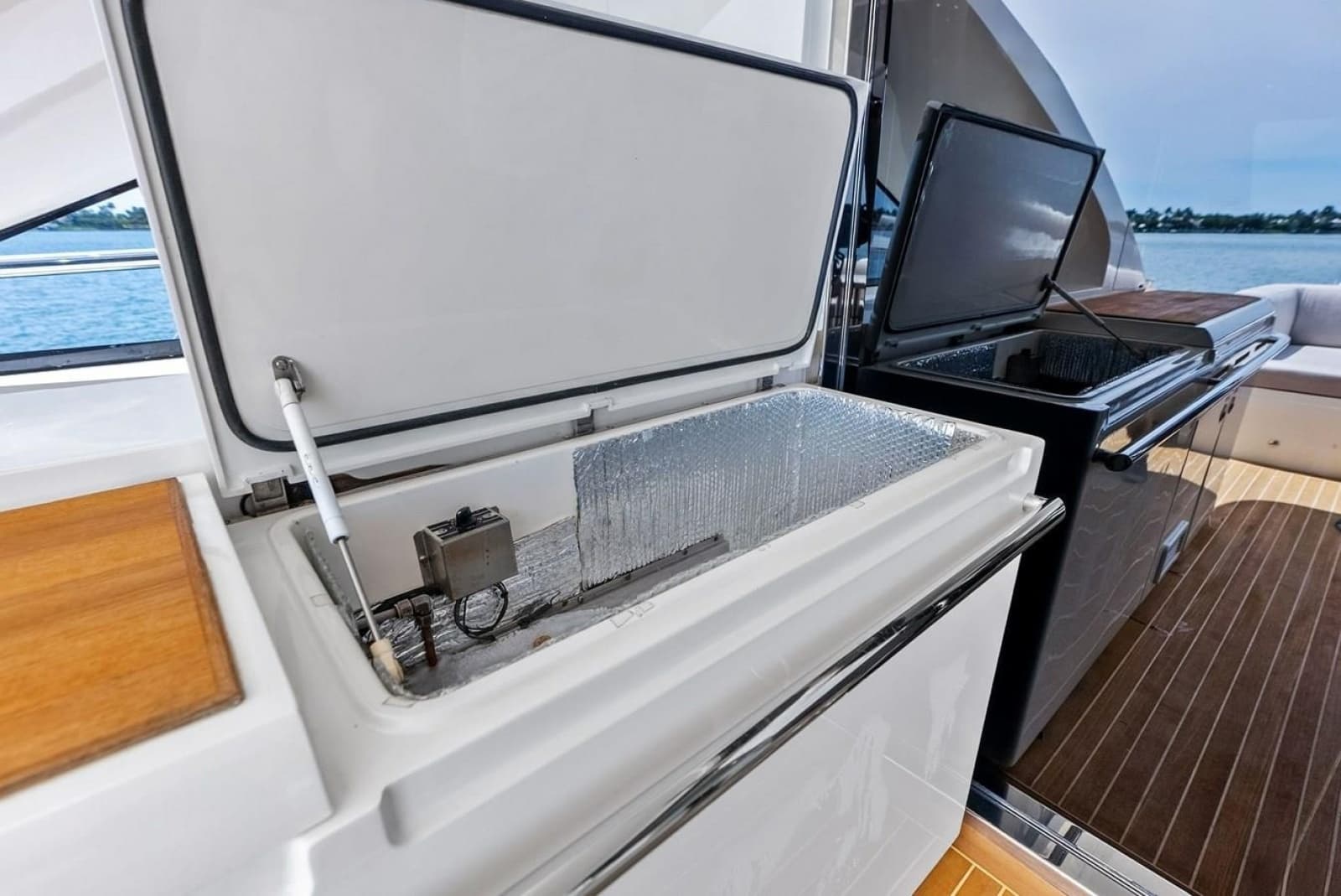 2013 Princess 78 - Photo 28