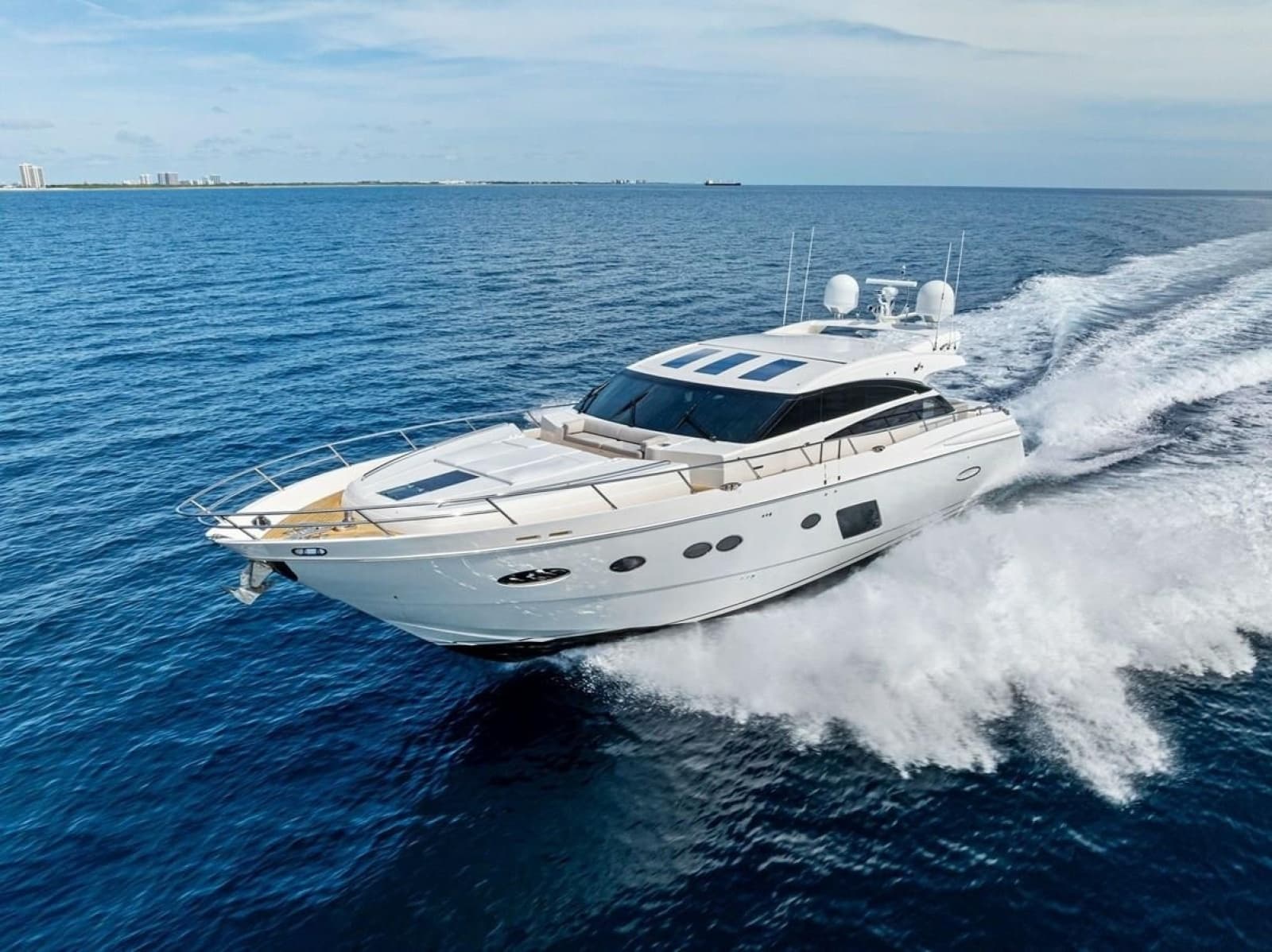2013 Princess 78 - Photo 15