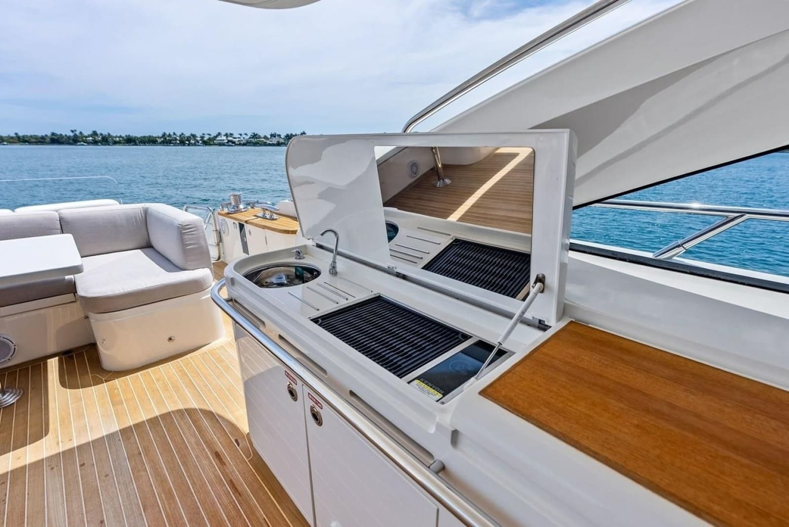 2013 Princess 78 - Photo 26
