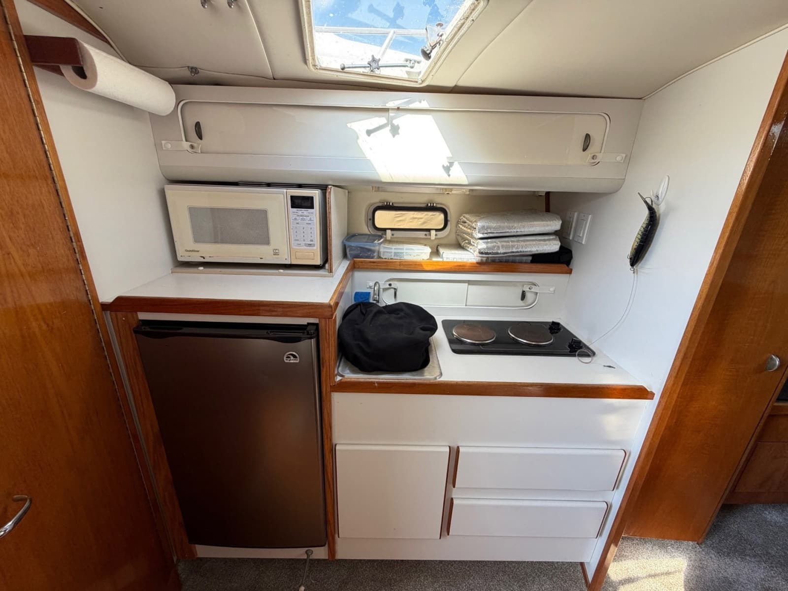 1997 Pursuit 3100 Express - Photo 21