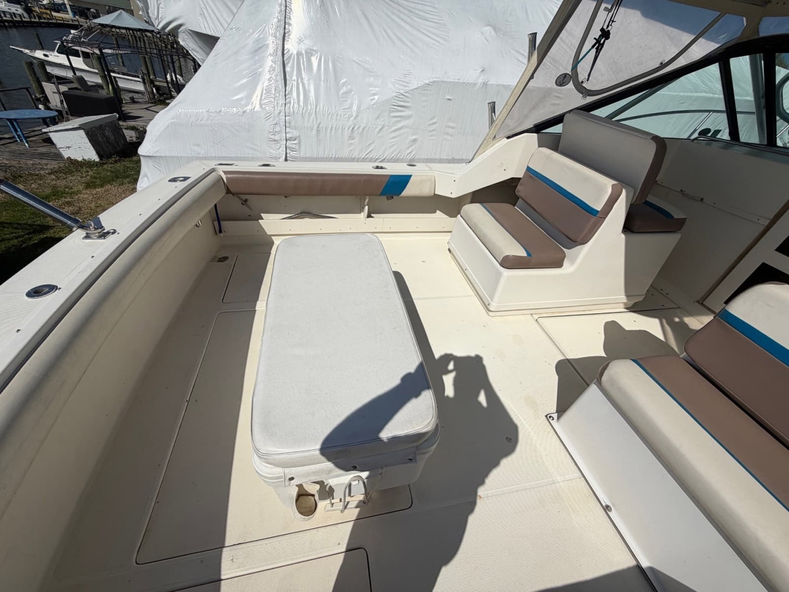 1997 Pursuit 3100 Express - Photo 8