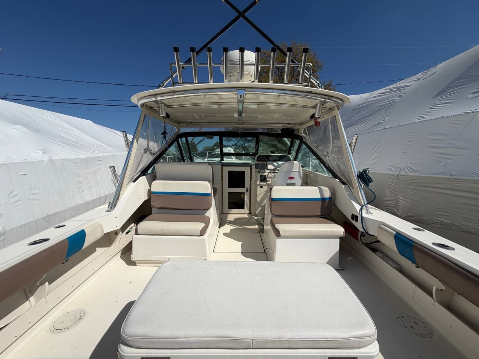 1997 Pursuit 3100 Express - Photo 6