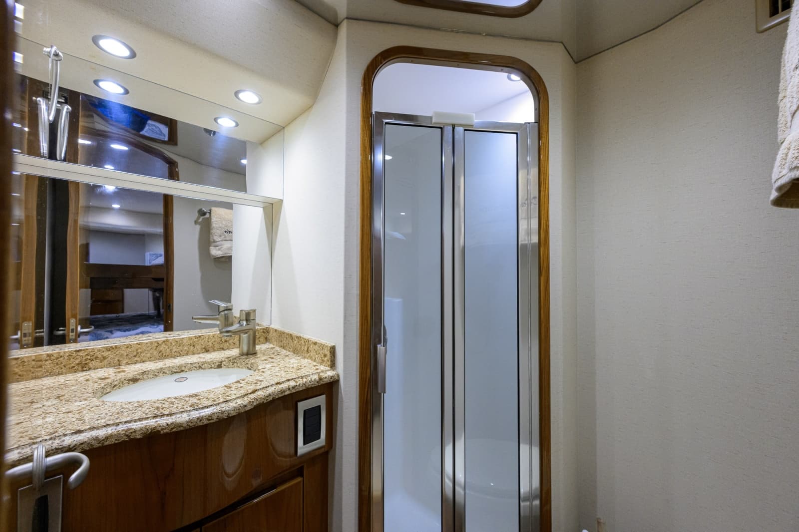 2014 Viking Convertible - Photo 23