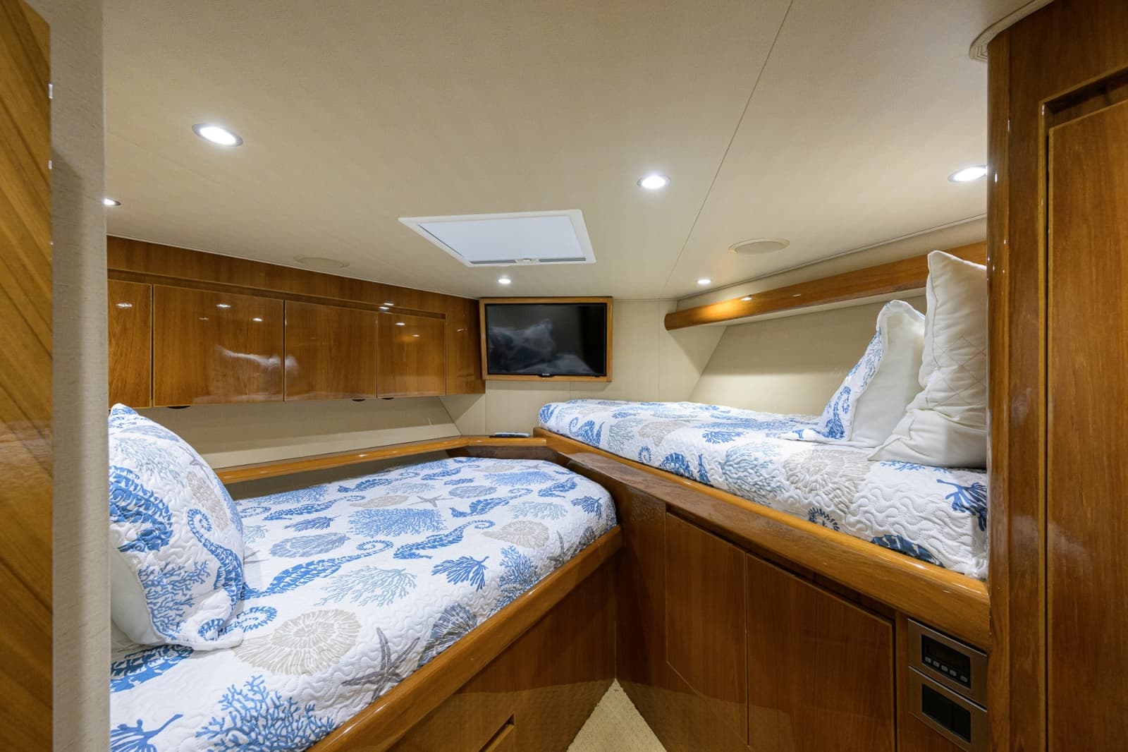 2014 Viking Convertible - Photo 16