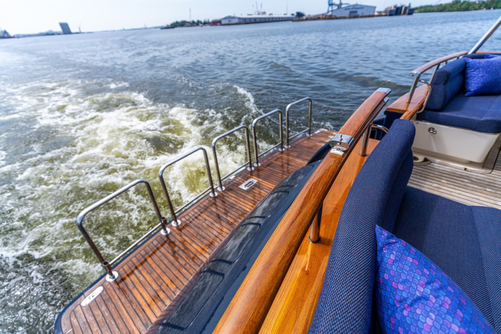 2015 Marlow Explorer 58E - Photo 4