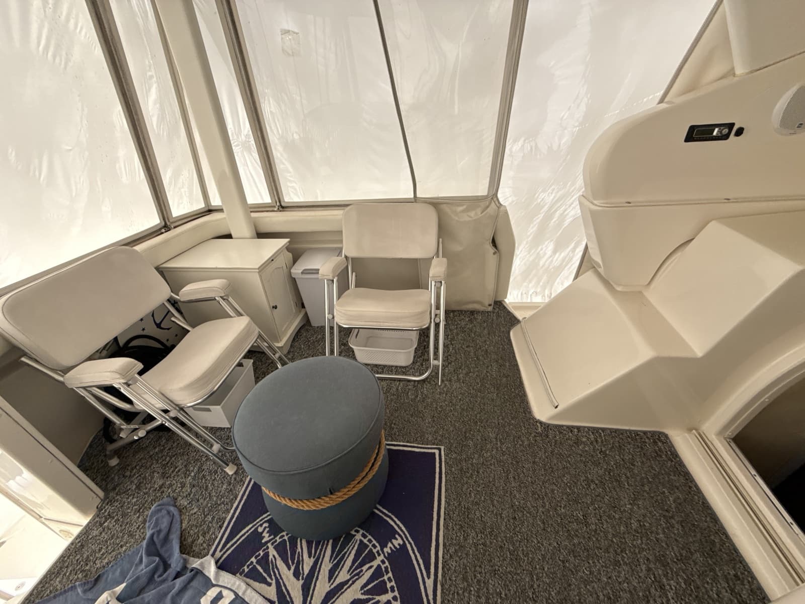 1999 Silverton 422 - Photo 16