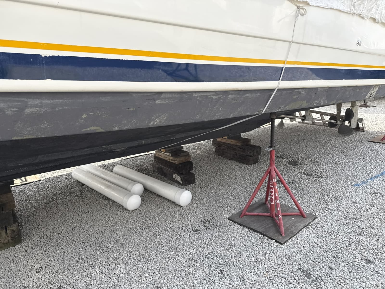 1999 Silverton 422 - Photo 167