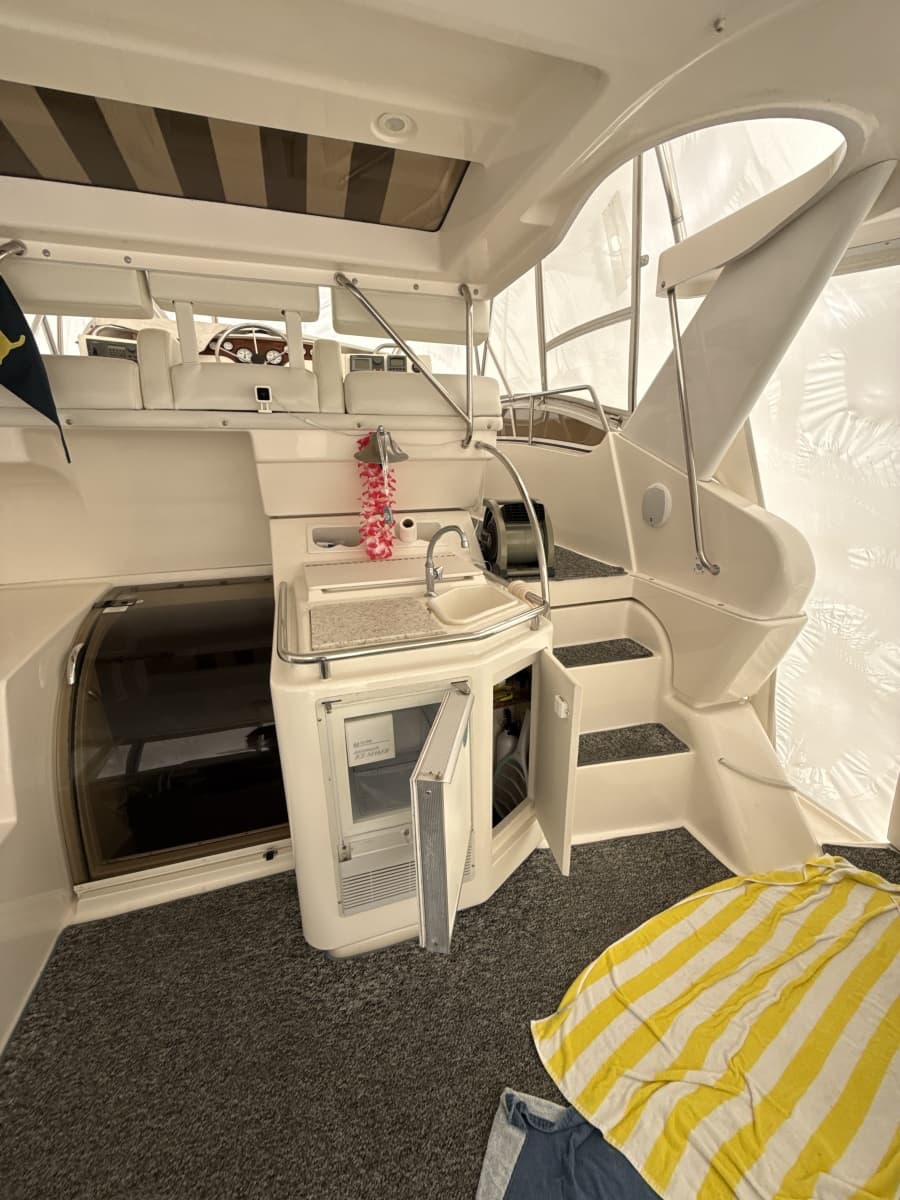 1999 Silverton 422 - Photo 153