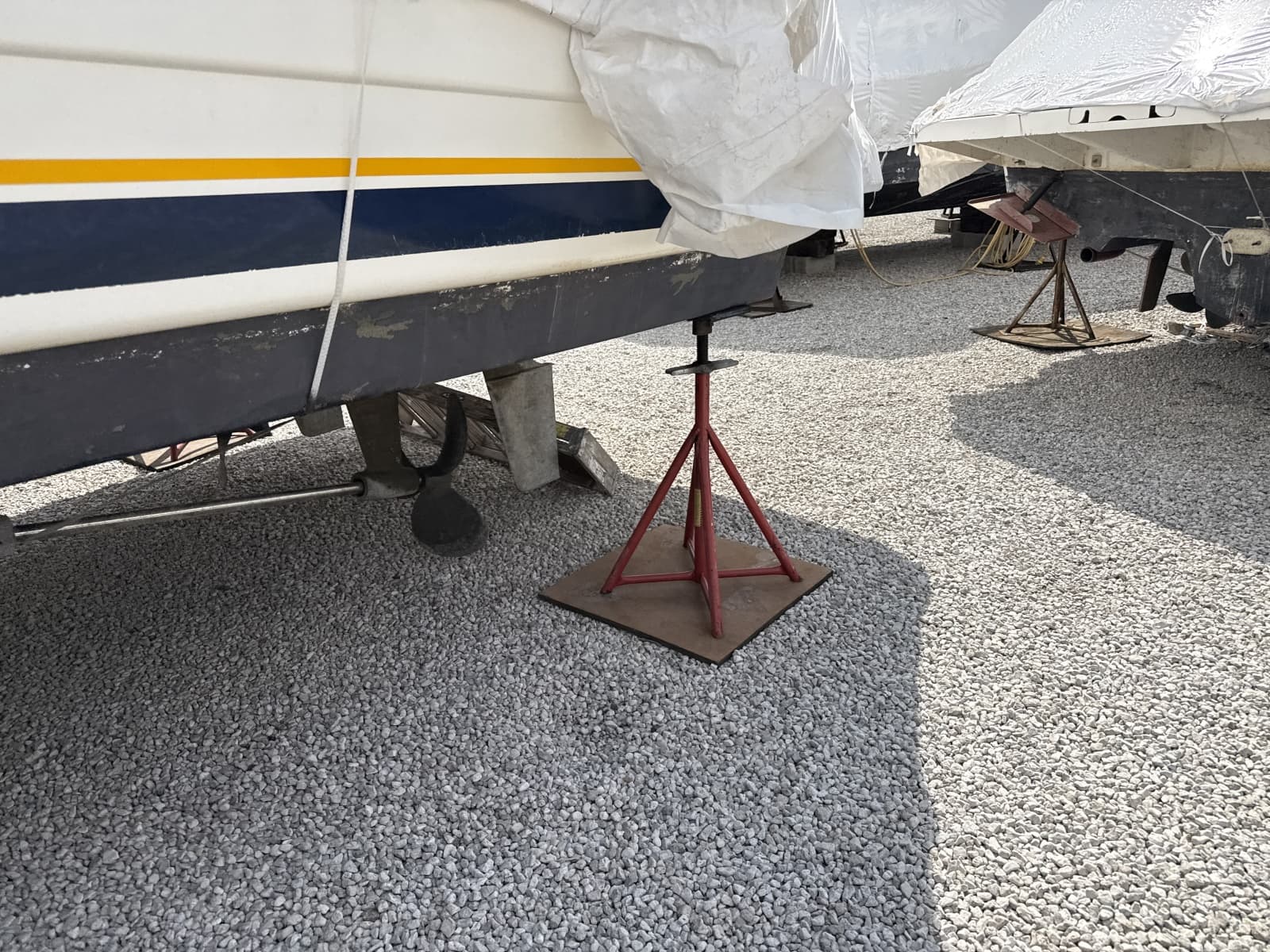 1999 Silverton 422 - Photo 165