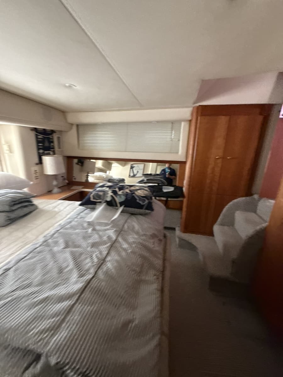 1999 Silverton 422 - Photo 108