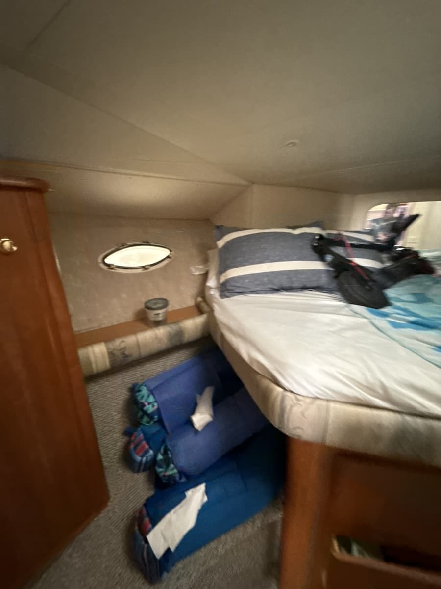 1999 Silverton 422 - Photo 124