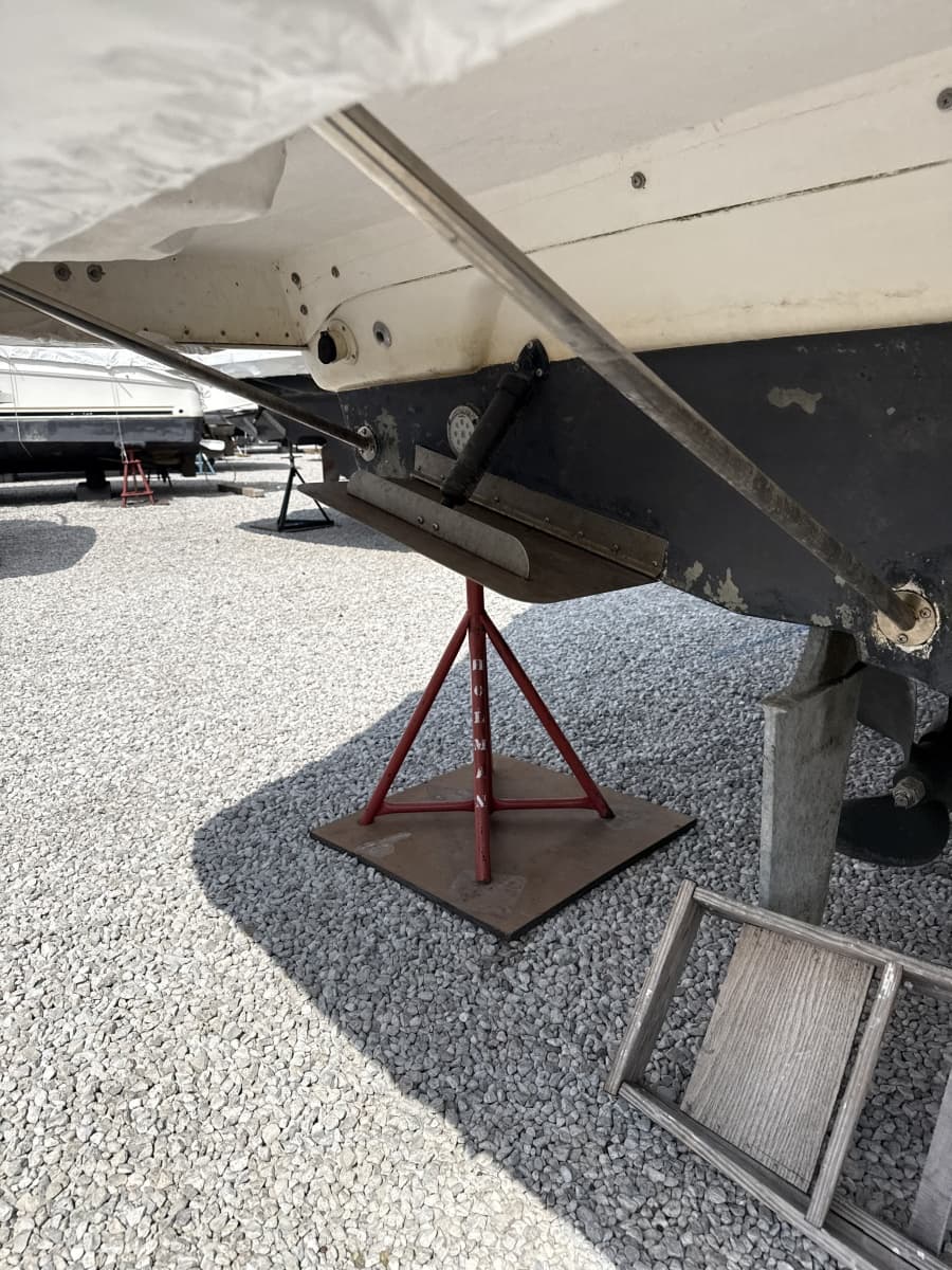 1999 Silverton 422 - Photo 176