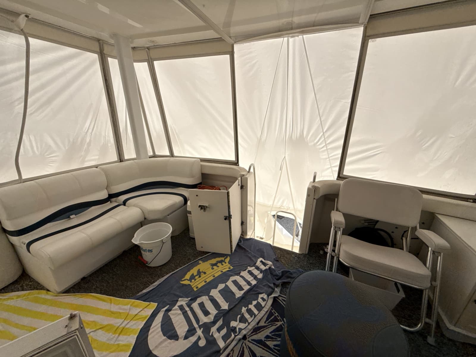 1999 Silverton 422 - Photo 41