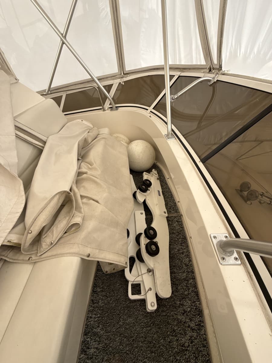 1999 Silverton 422 - Photo 141