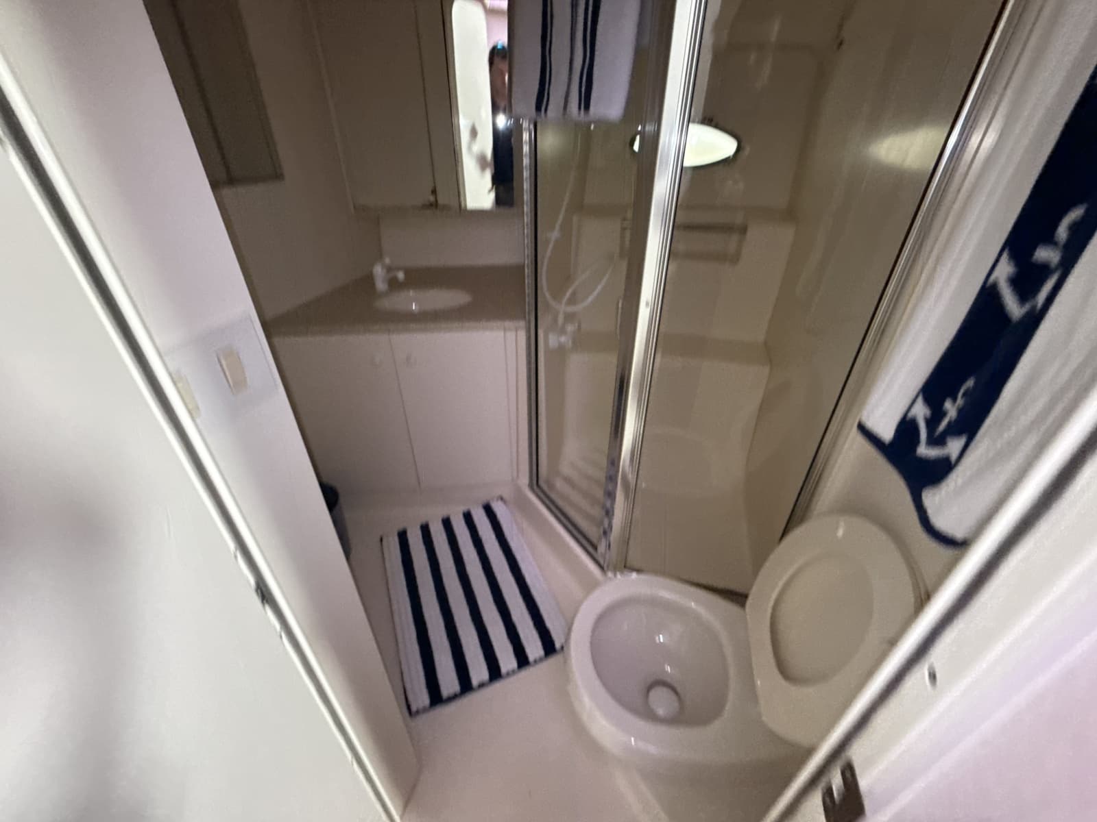 1999 Silverton 422 - Photo 71