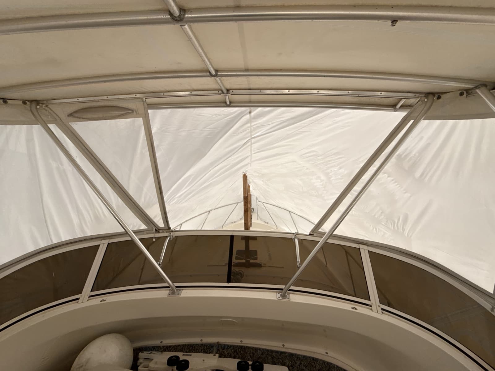 1999 Silverton 422 - Photo 25