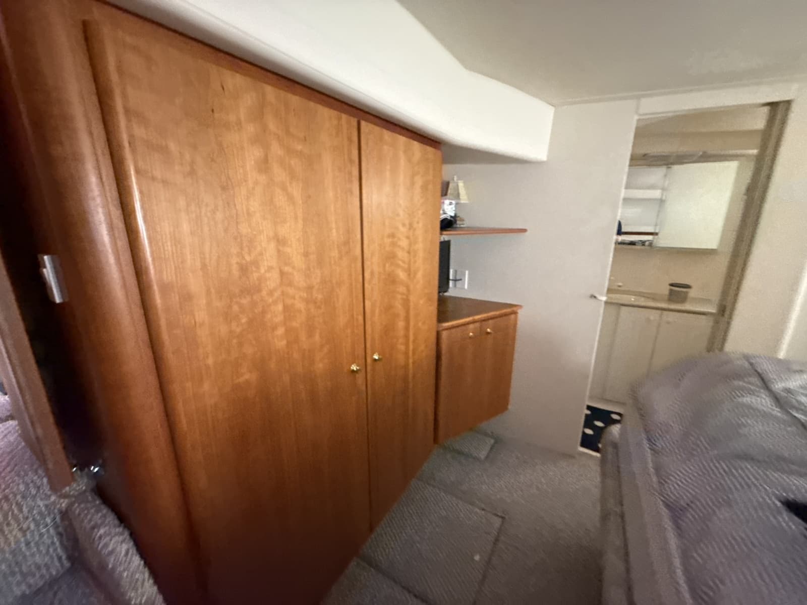 1999 Silverton 422 - Photo 58