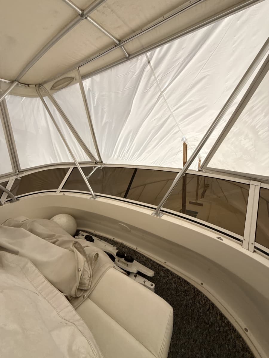 1999 Silverton 422 - Photo 142