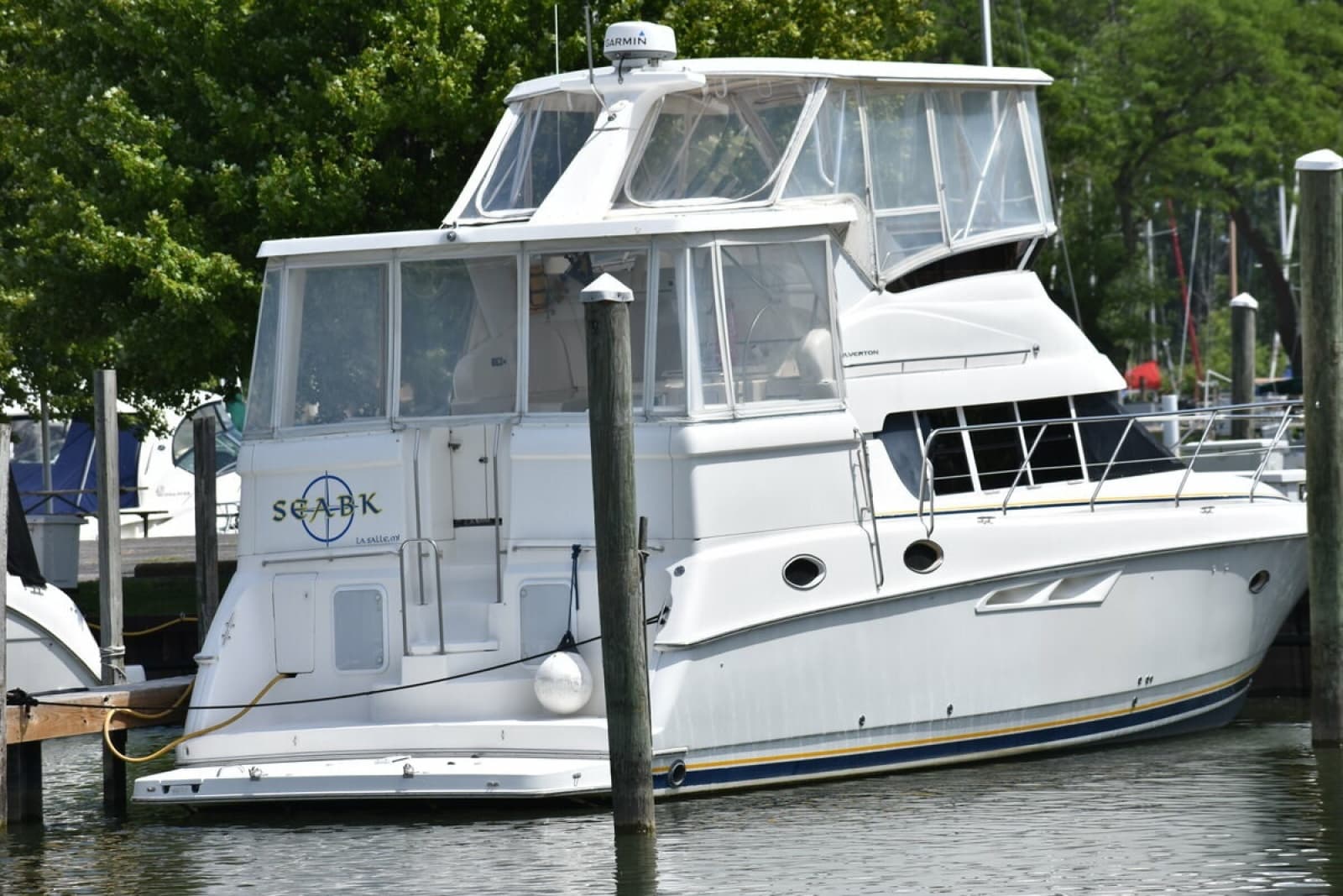 1999 Silverton 422 - Photo 14