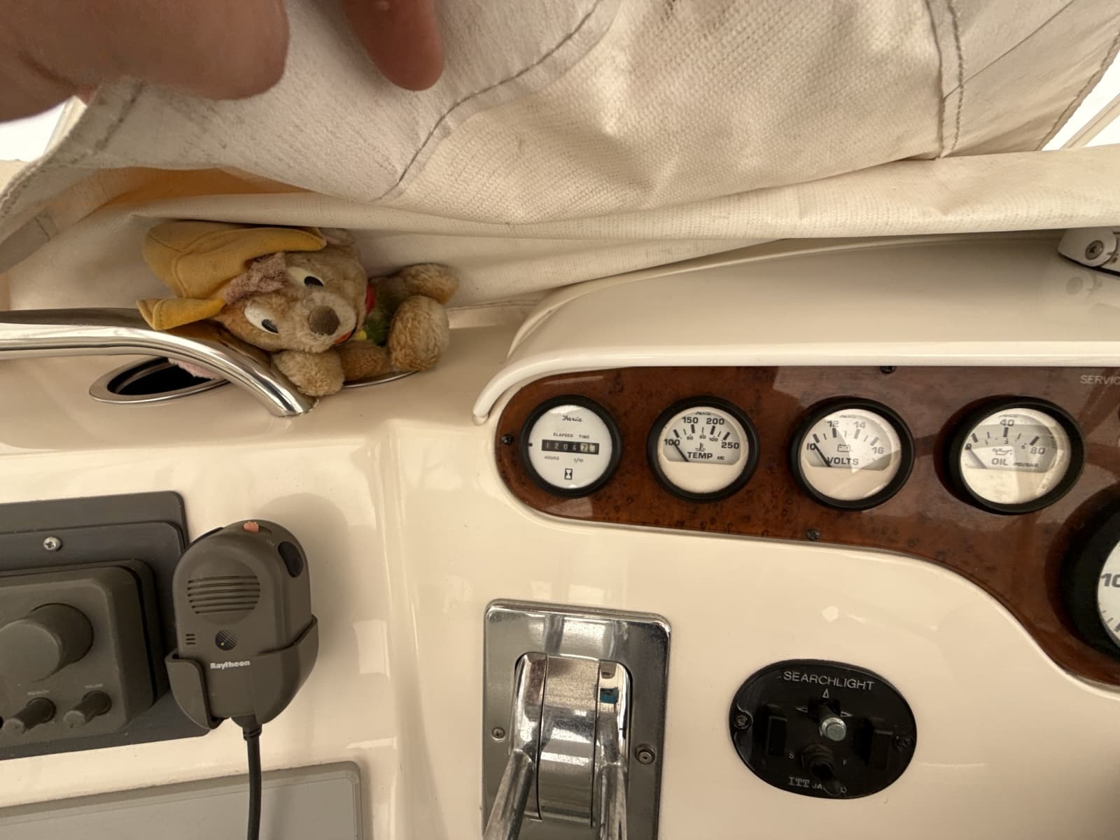 1999 Silverton 422 - Photo 31