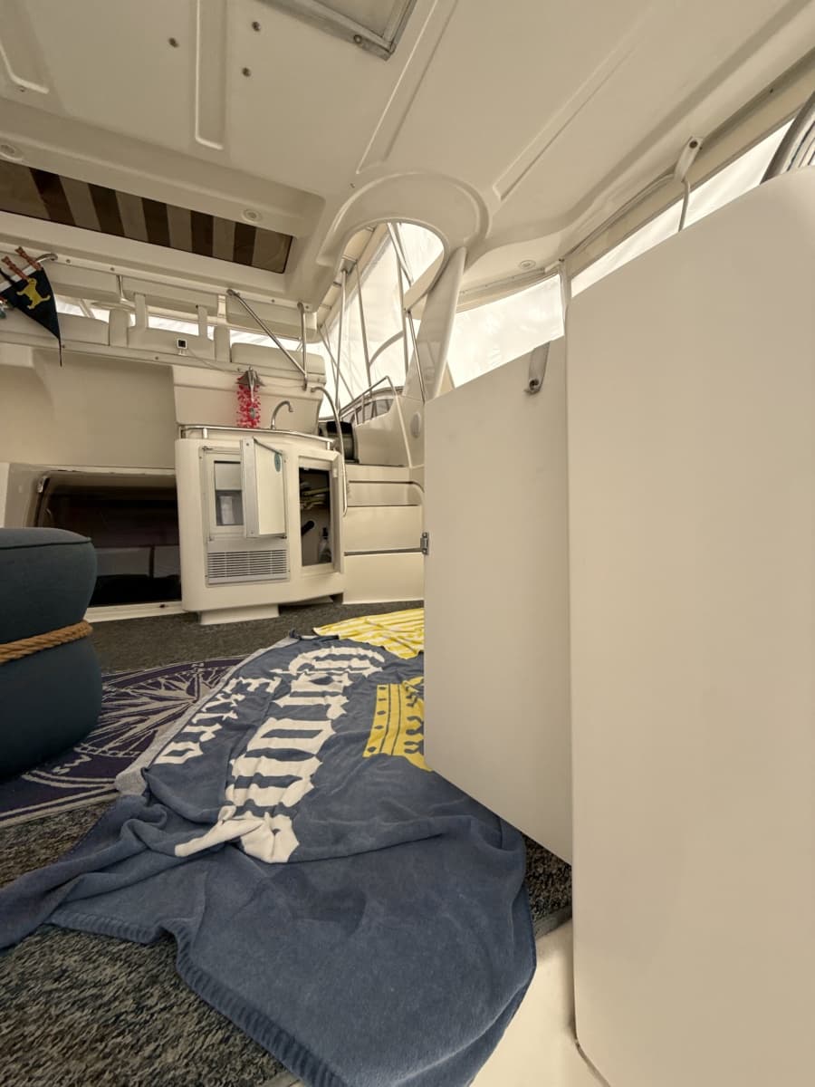 1999 Silverton 422 - Photo 160