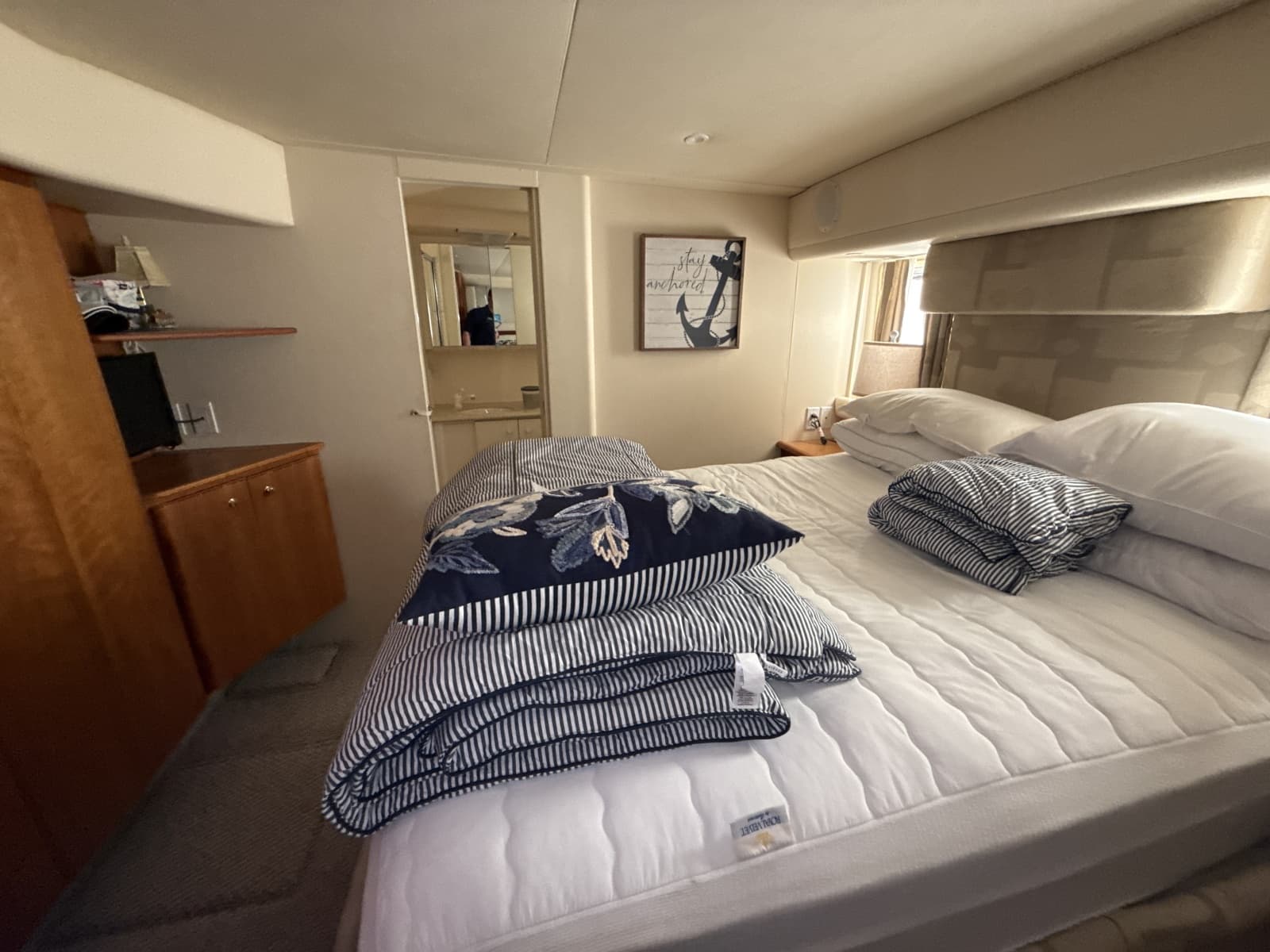 1999 Silverton 422 - Photo 59