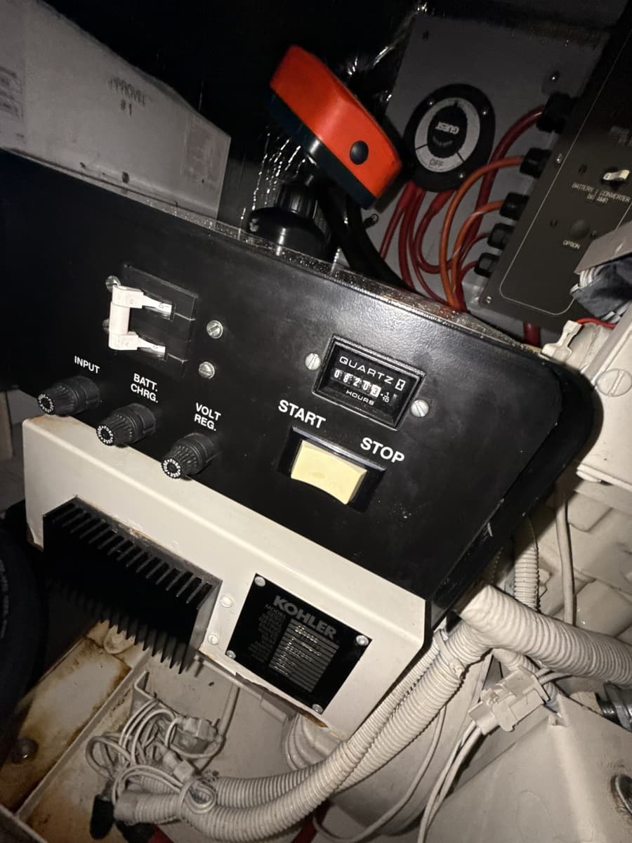 1999 Silverton 422 - Photo 82