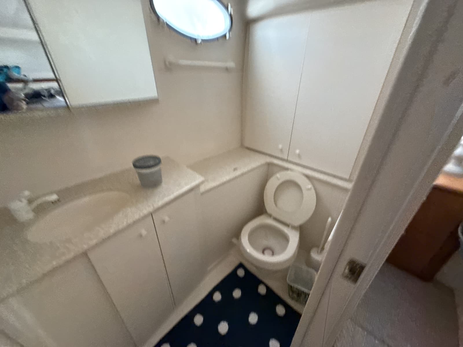 1999 Silverton 422 - Photo 52